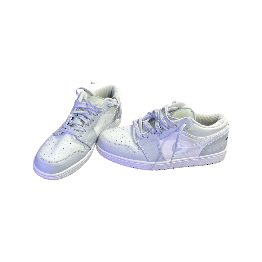 1635458198-nike-air-3.png